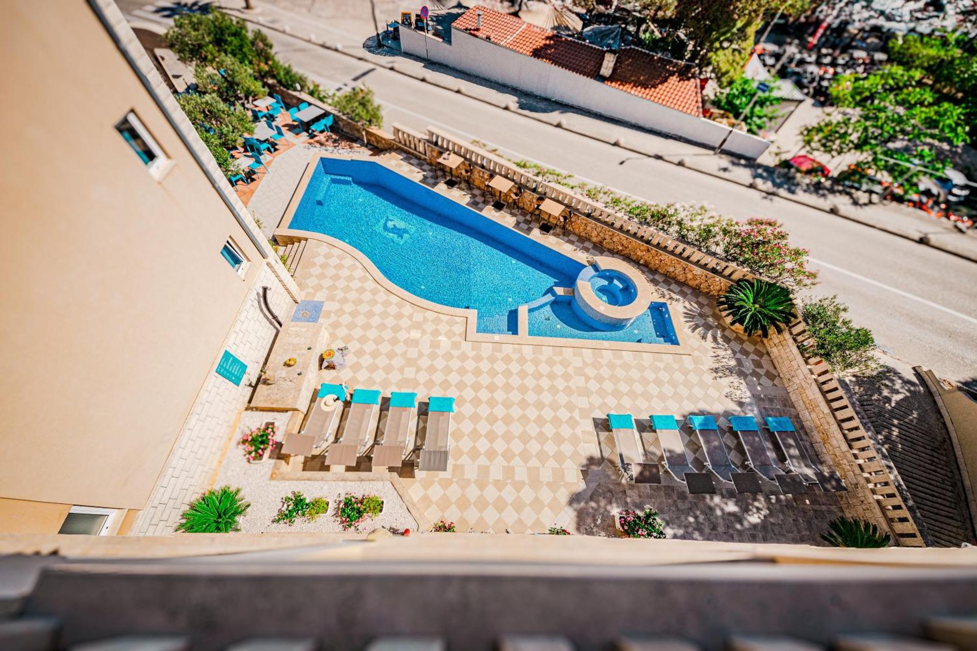 Hotel Sol Bol Exterior foto